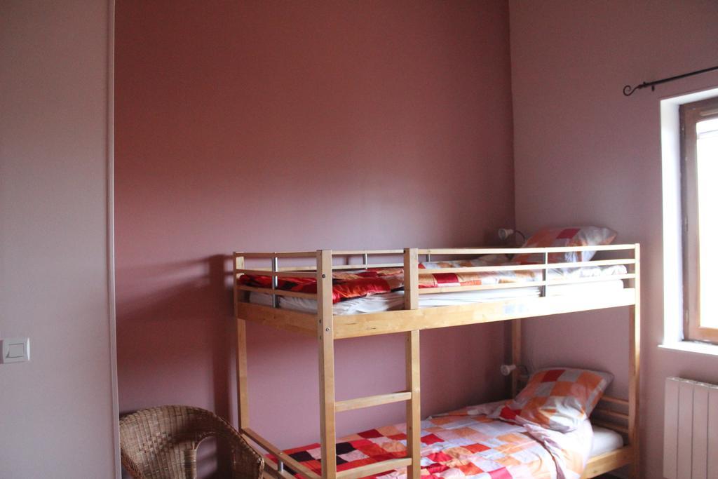 Ferme De La Corbette Panzió Cluny Szoba fotó