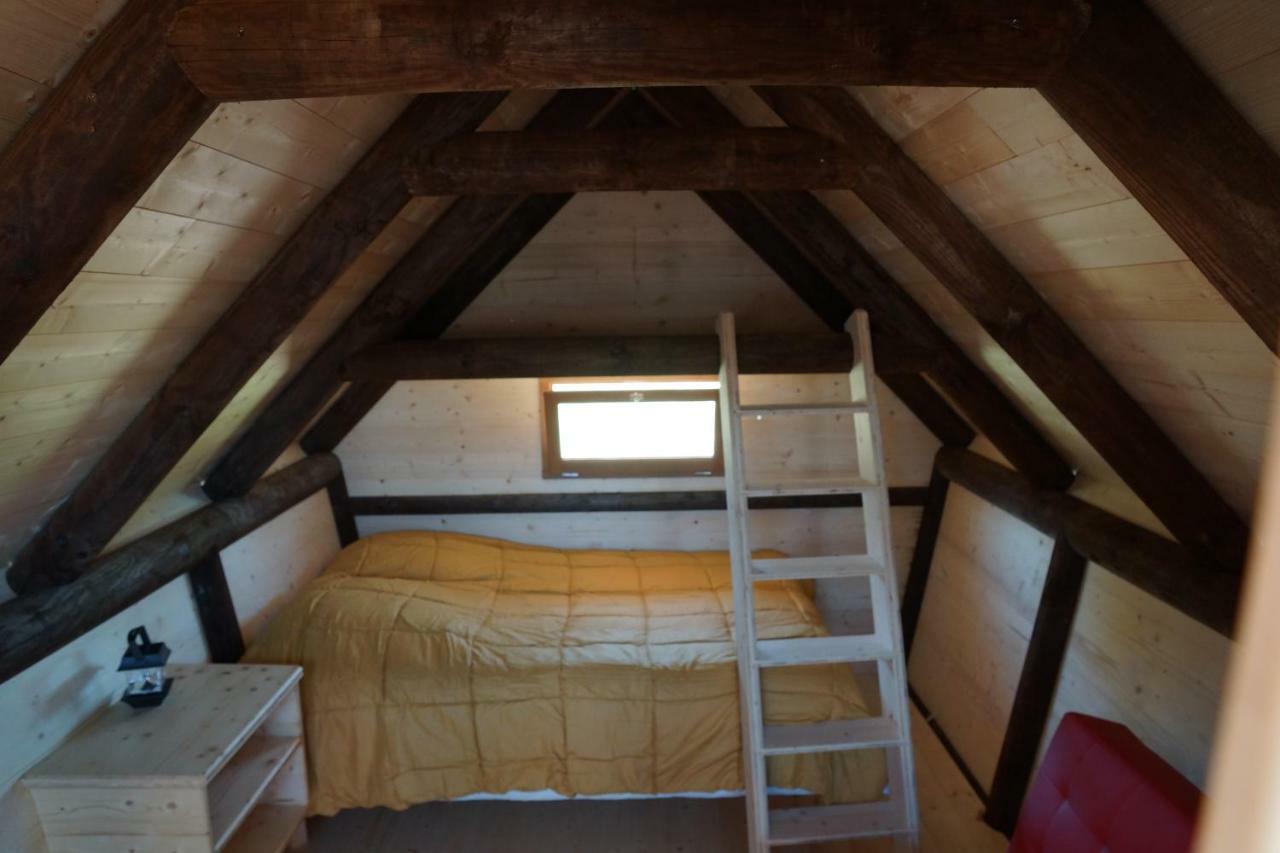 Ferme De La Corbette Panzió Cluny Kültér fotó